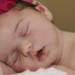 Bebek Gelişimi 7. Ay 4. Hafta